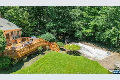 10 Moonshadow Court, Kinnelon, NJ 07405 - Photo 45