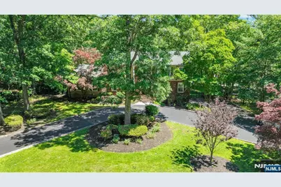 10 Moonshadow Court, Kinnelon, NJ 07405 - Photo 43