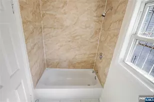 98 Devine St, Newark, NJ 07106 - Photo 19