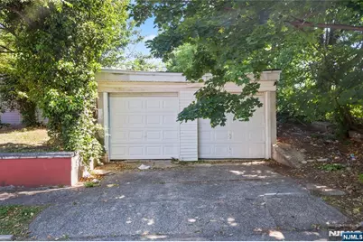 98 Devine Street, Newark, NJ 07106 - Photo 23