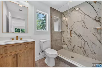 6 Short Hill Road, Clifton, NJ 07012 - Photo 23