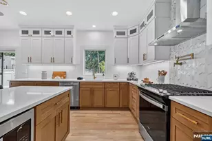6 Short Hill Rd, Clifton, NJ 07012 - Photo 9