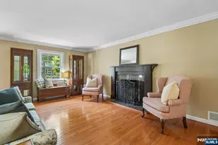 288 Wales Ave, River Edge, NJ 07661 - Photo 7