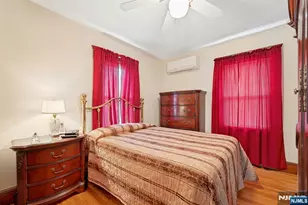 520 Dewey Ave, Cliffside Park, NJ 07010 - Photo 13