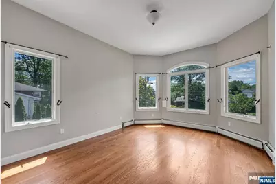 18 Berkshire Place, Englewood Cliffs, NJ 07632 - Photo 19