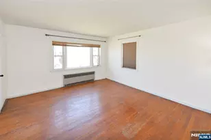 54 Ave B, Lodi, NJ 07644 - Photo 9