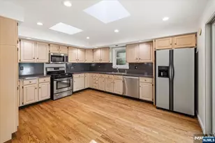 346 E Woodland Rd, New Milford, NJ 07646 - Photo 13