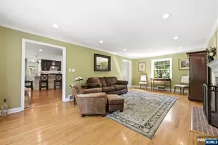 62 Fells Rd, Verona, NJ 07044 - Photo 7