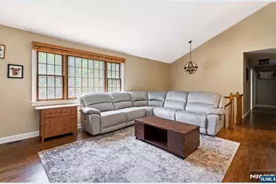12 River Road, Jefferson Township, NJ 07438 - Photo 3