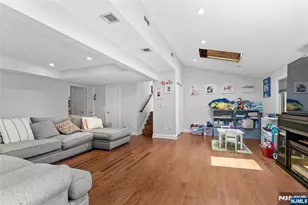 21 Baron Rd, West Milford, NJ 07480 - Photo 7