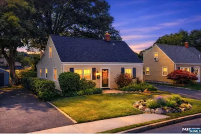 72 Robertson Avenue, Hawthorne, NJ 07506 - Photo 1
