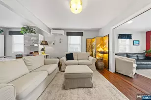 72 Robertson Ave, Hawthorne, NJ 07506 - Photo 7