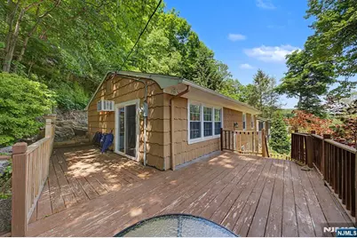 79 Truman Boulevard, Oakland, NJ 07436 - Photo 31