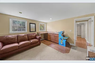 79 Truman Boulevard, Oakland, NJ 07436 - Photo 29