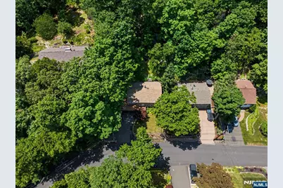 79 Truman Boulevard, Oakland, NJ 07436 - Photo 37