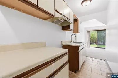 52 Adams Terrace, Clifton, NJ 07013 - Photo 29