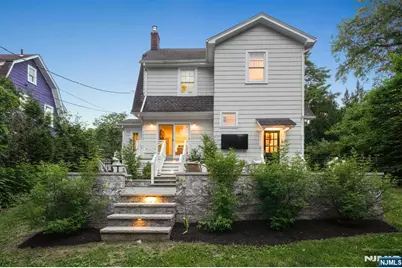 20 Euclid Place, Montclair, NJ 07042 - Photo 31
