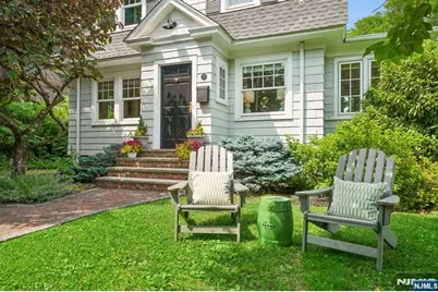 20 Euclid Place, Montclair, NJ 07042 - Photo 3