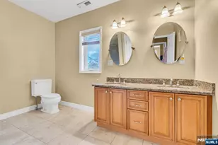 467 Summit, Hackensack, NJ 07601 - Photo 17