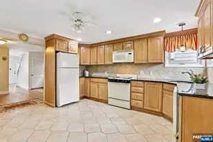 18 Patterson St, Harrison, NJ 07029 - Photo 19