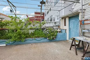 18 Patterson St, Harrison, NJ 07029 - Photo 45
