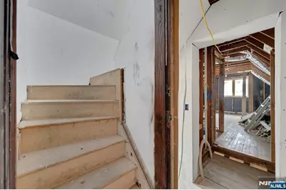 541 Page Avenue, Lyndhurst Township, NJ 07071 - Photo 31