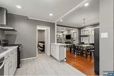 169 Vermont Avenue, Newark, NJ 07106 - Photo 7