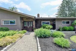 30 Bogert Rd, Montville Township, NJ 07058 - Photo 5