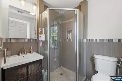 65 Franklin Road, Teaneck Township, NJ 07666 - Photo 33