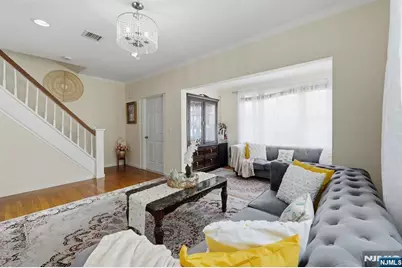 65 Franklin Road, Teaneck Township, NJ 07666 - Photo 5