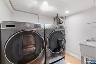 65 Franklin Rd, Teaneck Township, NJ 07666 - Photo 23
