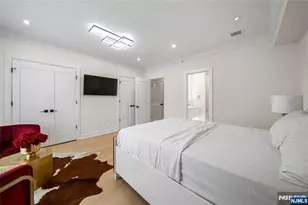 25 Knox Ave, Cliffside Park, NJ 07010 - Photo 17