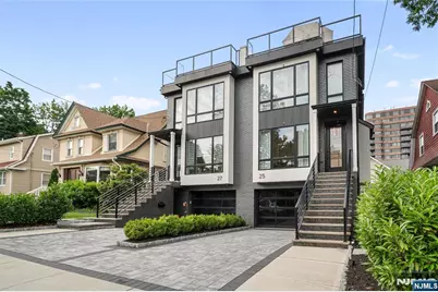 25 Knox Avenue, Cliffside Park, NJ 07010 - Photo 1