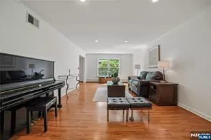 25 Tremont Terrace, Livingston, NJ 07039 - Photo 5