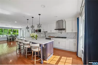 25 Tremont Terrace, Livingston, NJ 07039 - Photo 7