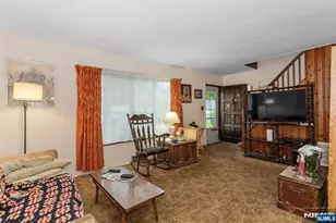 44 Bergen Dr, Little Falls Township, NJ 07424 - Photo 3
