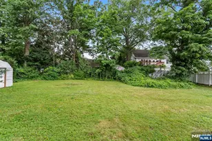 44 Bergen Dr, Little Falls Township, NJ 07424 - Photo 21