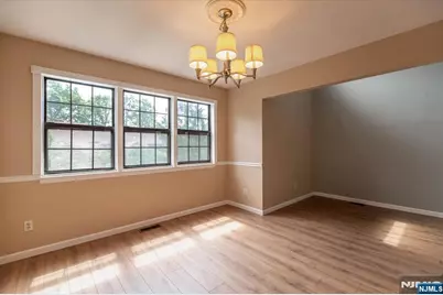 23 Foxboro Lane E #E, West Milford, NJ 07480 - Photo 5