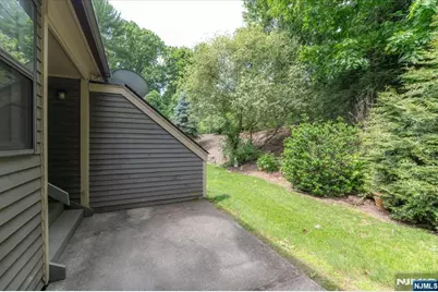 23 Foxboro Lane E #E, West Milford, NJ 07480 - Photo 17