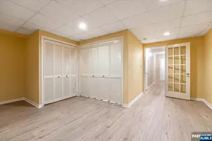 23 Foxboro Ln E, West Milford, NJ 07480 - Photo 15