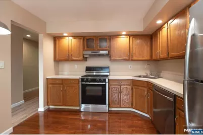 23 Foxboro Lane E #E, West Milford, NJ 07480 - Photo 3