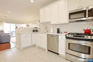 3214 Warren's Way, Wanaque, NJ 07465 - Photo 21