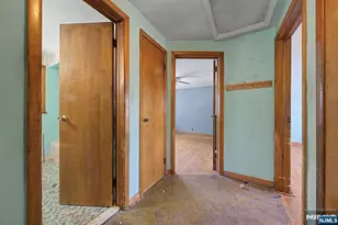 21 Lexington Ave, Wallington, NJ 07057 - Photo 25