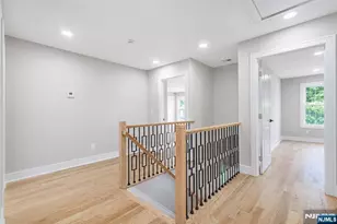55 Long Hill Dr, Clifton, NJ 07013 - Photo 21