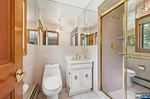 383 Talbot Dr, Fairfield, NJ 07004 - Photo 27