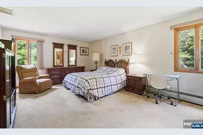383 Talbot Drive, Fairfield, NJ 07004 - Photo 25