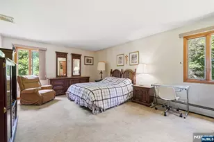 383 Talbot Dr, Fairfield, NJ 07004 - Photo 25