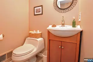 279 Collignon Way 5, River Vale Township, NJ 07675 - Photo 13