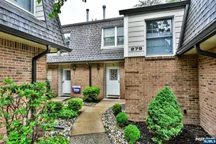 279 Collignon Way 5, River Vale Township, NJ 07675 - Photo 3
