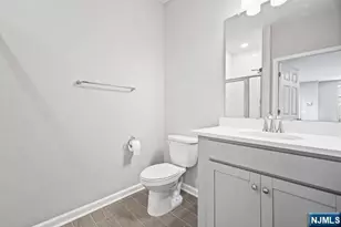 2 Arnold Dr 5301, Wood Ridge, NJ 07075 - Photo 15